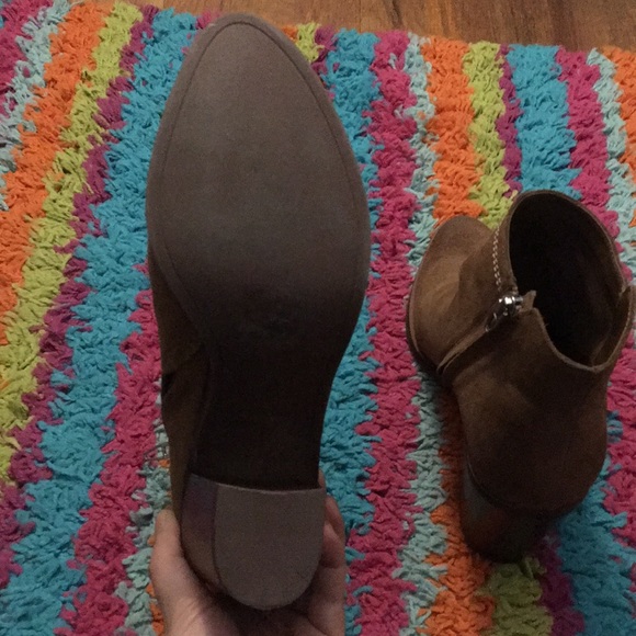 Dolce Vita Soma Booties - Picture 6 of 6